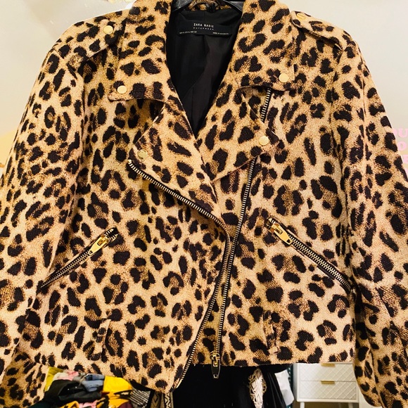 Zara Jackets & Blazers - Zara Leopard Bomber (XL)
